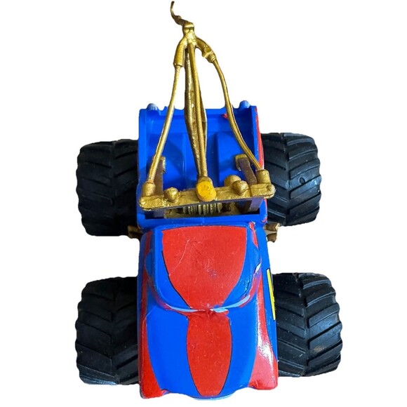 Disney Pixar Cars Toon Frightening Trucks Screamer ITormentor McMean Rasta Paddy - Picture 8 of 16